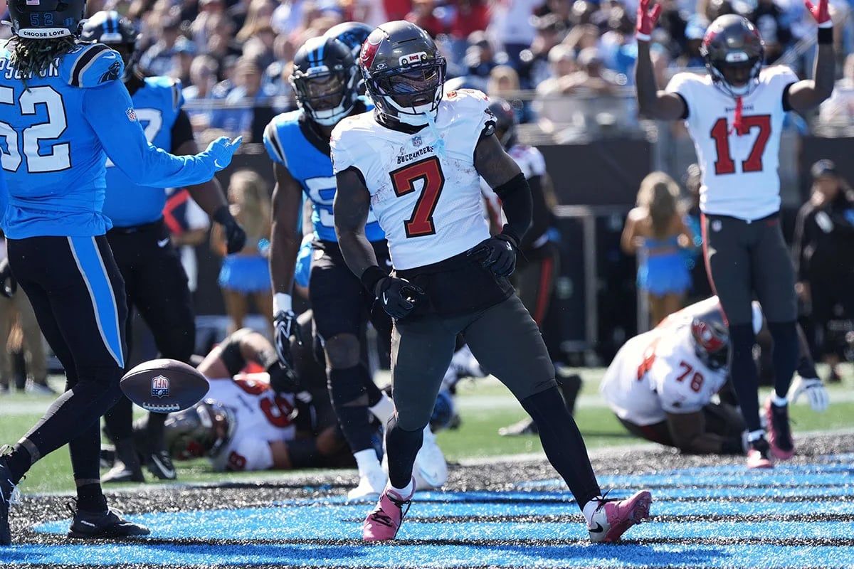 Buccaneers beat Panthers 43-13 behind a 258-yard ground game and four takeaways