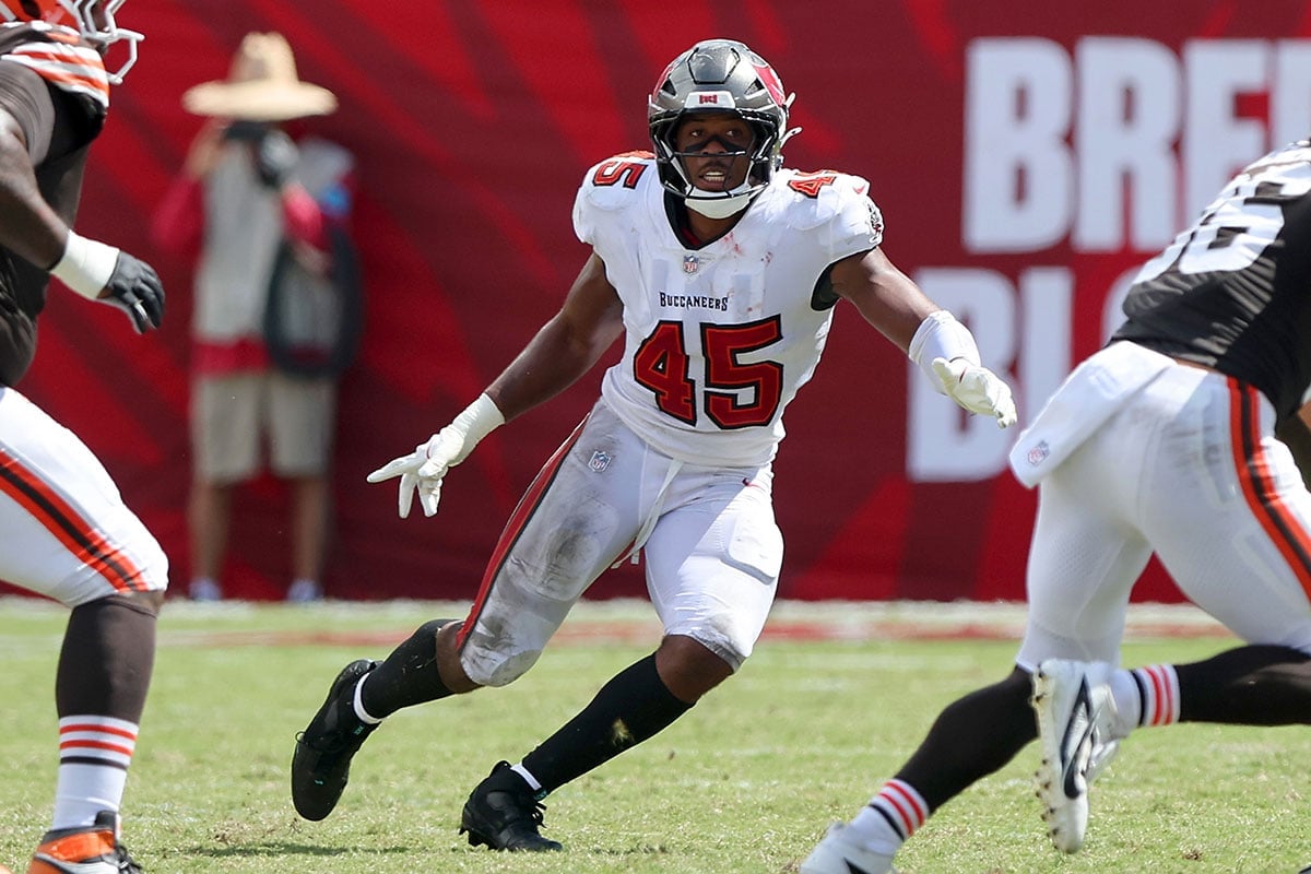 Josiah Trotter is questionable for the Steelers with a knee injury