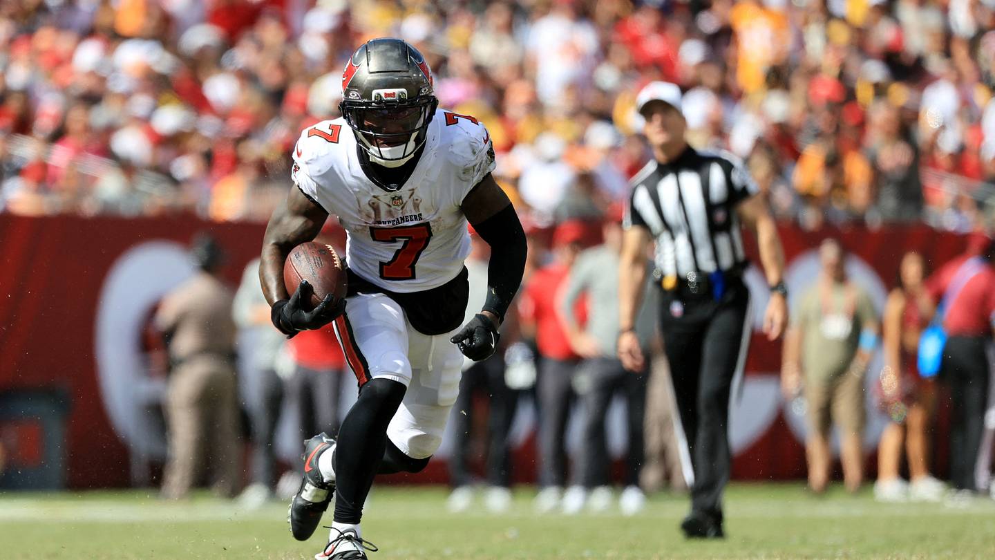 Bucs fantasy scoreboard, Week 7: Bucky Irving leads the way